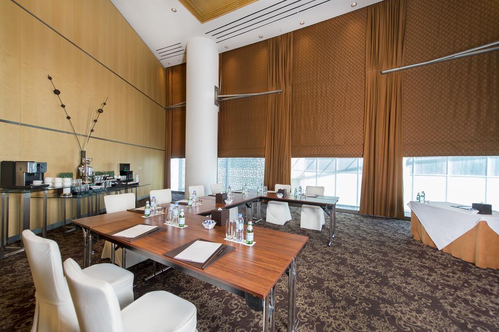Burjuman Arjaan By Rotana - Dubai Aparthotel Exterior photo